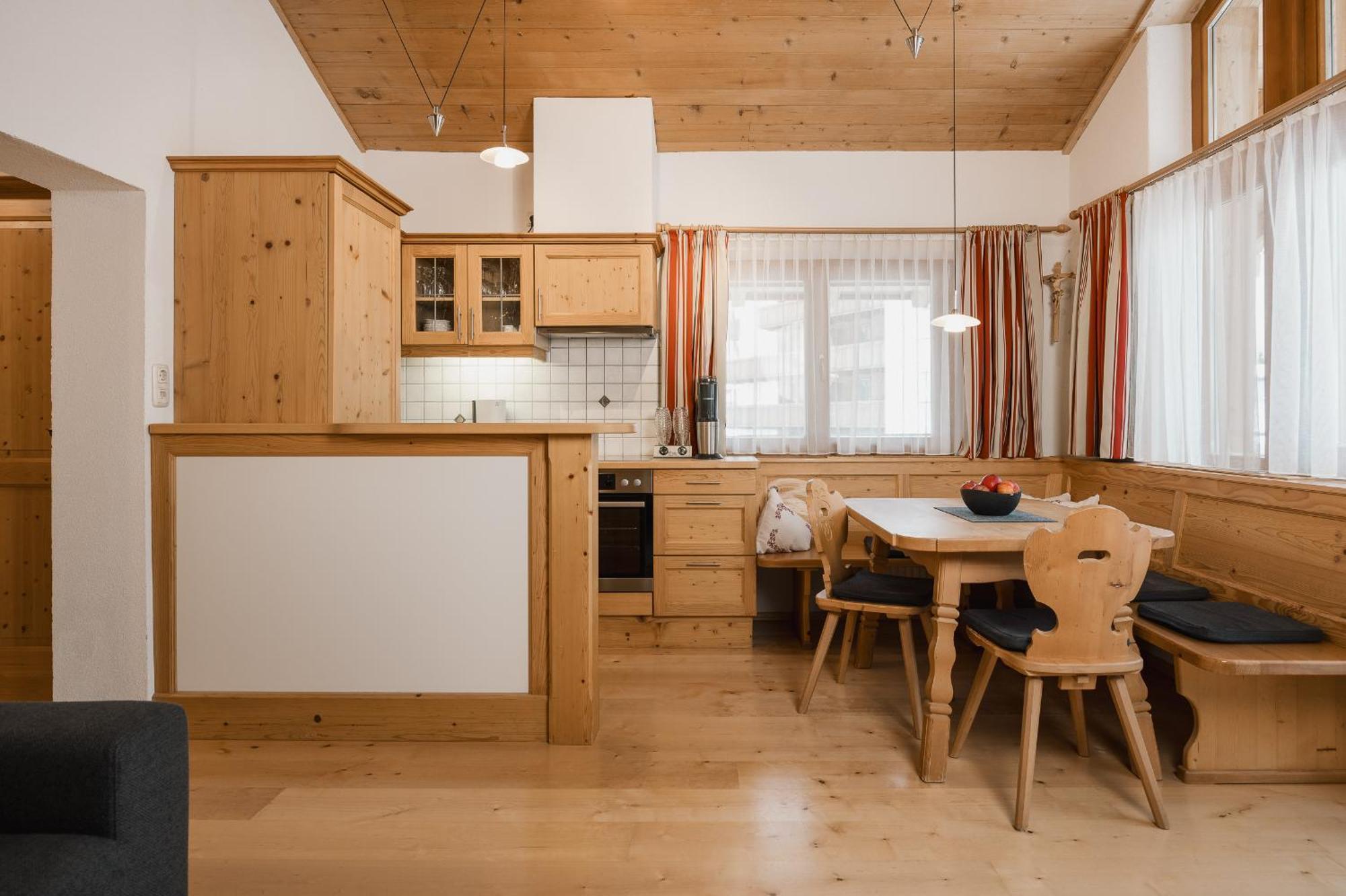 Apart Tyrol Inkl Der Super Sommer Card Im Sommer 2025 瑟弗浩斯 外观 照片